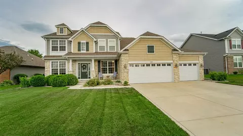 10091 Pearwood Dr, Saint John, IN 46373 photo 1