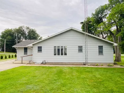 406 E Bates St, Hebron, IN 46341 photo 23
