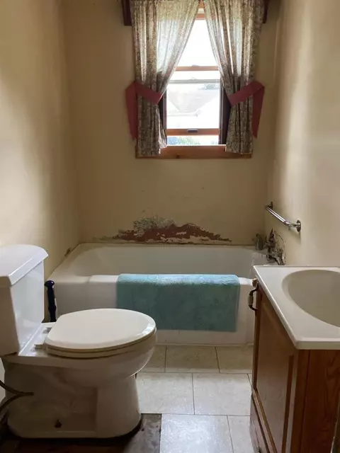 406 E Bates St, Hebron, IN 46341 photo 15