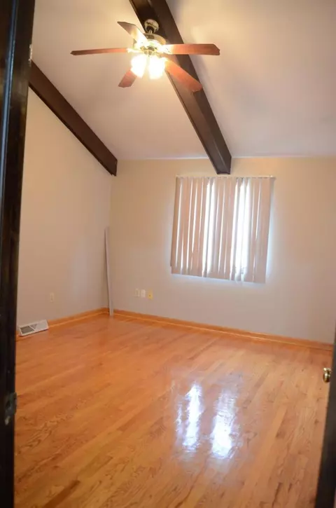 7906 Frederick Ave, Munster, IN 46321 photo 18
