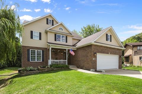 4333 Pinehurst Ct, Crown Point, IN 46307 photo 2