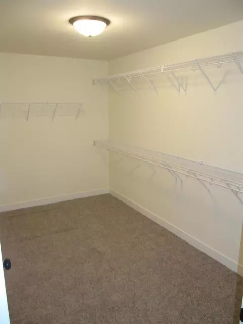 10143 Rustic Dr, De Motte, IN 46310 photo 26