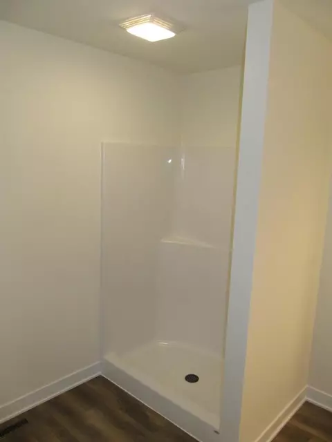 10143 Rustic Dr, De Motte, IN 46310 photo 29