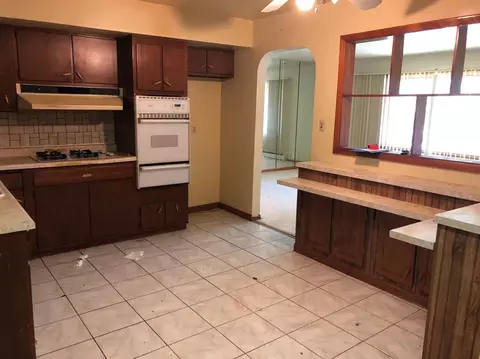 700 E 43rd Ave, Gary, IN 46409 photo 9