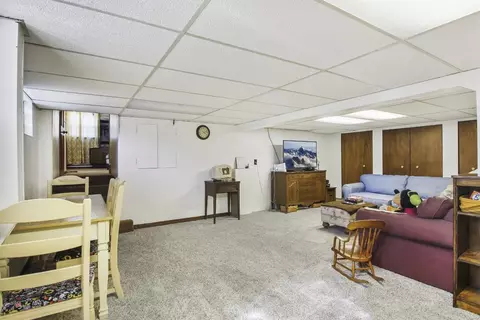 348 S Park Dr, Griffith, IN 46319 photo 16