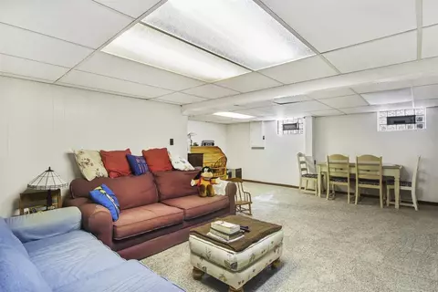 348 S Park Dr, Griffith, IN 46319 photo 15