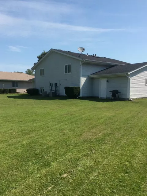 506-510 Ben Dr, Schererville, IN 46375 photo 3
