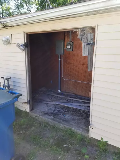 7814 Walnut Ave, Hammond, IN 46324 photo 18