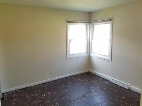 7814 Walnut Ave, Hammond, IN 46324 photo 13