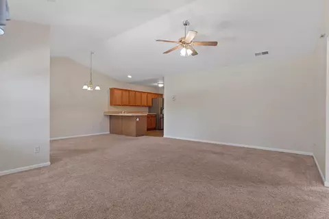 358 W 43rd Ct, Griffith, IN 46319 photo 5