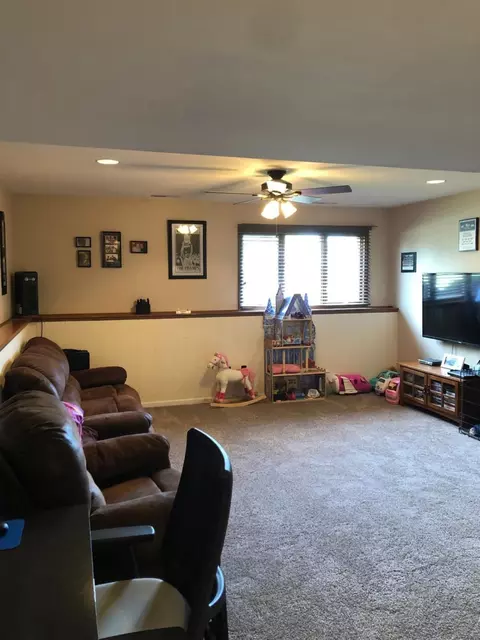 1503 Painted Leaf Dr, Crown Point, IN 46307 photo 16