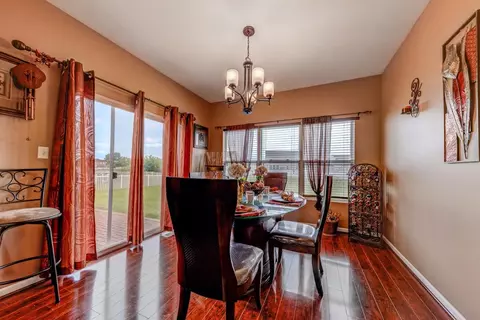 1392 Flagstone Dr, Dyer, IN 46311 photo 10