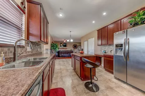 1392 Flagstone Dr, Dyer, IN 46311 photo 8