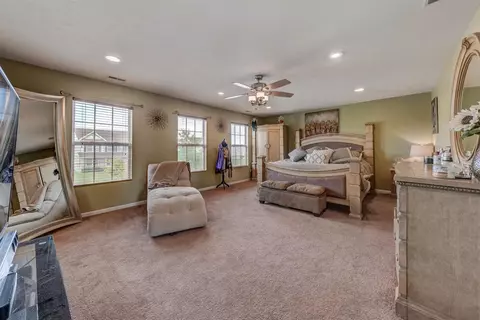 1392 Flagstone Dr, Dyer, IN 46311 photo 18
