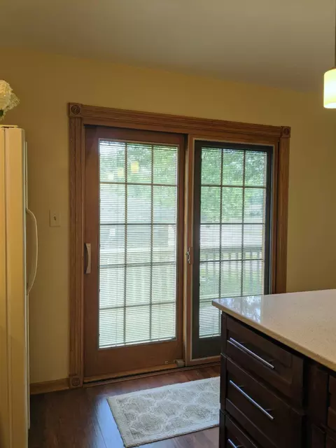 618 E Pine St, Griffith, IN 46319 photo 11