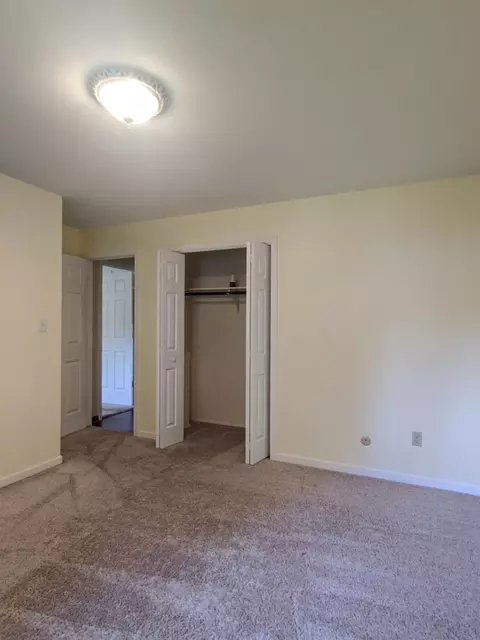 618 E Pine St, Griffith, IN 46319 photo 21