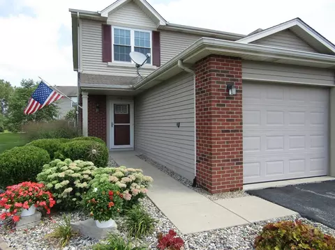 1761 Springtime Ct, Dyer, IN 46311 photo 1