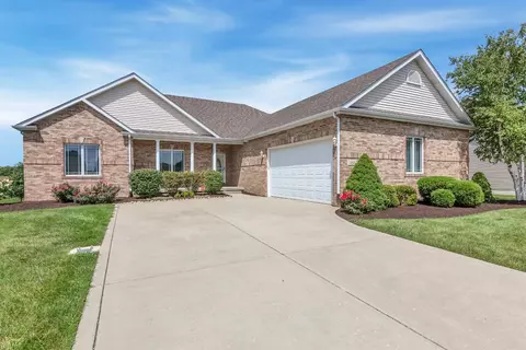 320 E 123rd Pl, Crown Point, IN 46307 photo 2