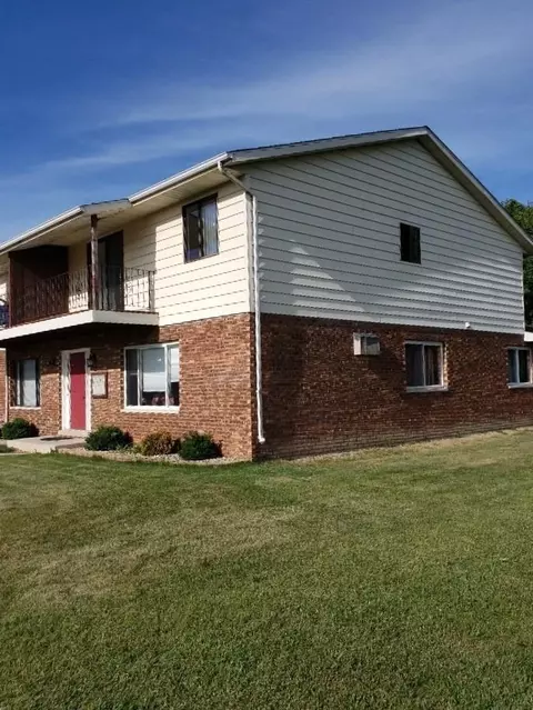12 Maxwell St, Hebron, IN 46341 photo 4