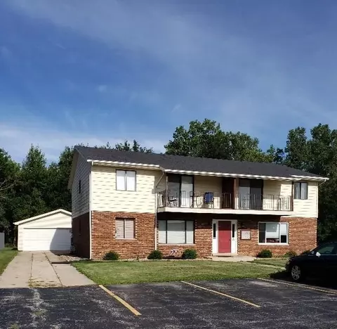 12 Maxwell St, Hebron, IN 46341 photo 1