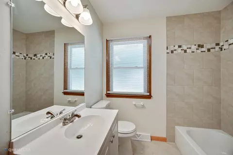 848 N Jay St, Griffith, IN 46319 photo 9