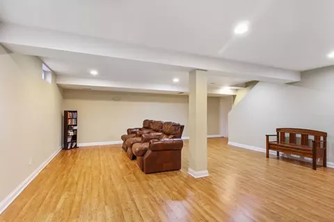 1027 Cornwallis Ln, Munster, IN 46321 photo 22