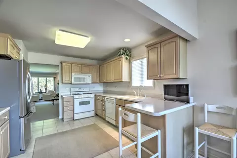 11337 Valley Dr, Saint John, IN 46373 photo 6