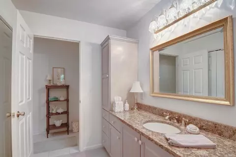 11337 Valley Dr, Saint John, IN 46373 photo 13