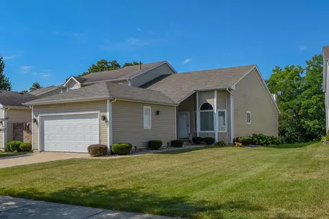 11337 Valley Dr, Saint John, IN 46373 photo 1