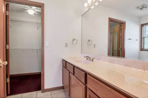 431 Edith Ct, Crown Point, IN 46307 photo 12