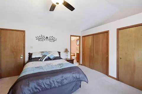 40 Schmidt Dr, Dyer, IN 46311 photo 8