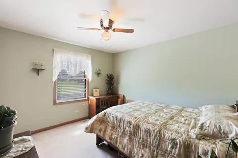 40 Schmidt Dr, Dyer, IN 46311 photo 11