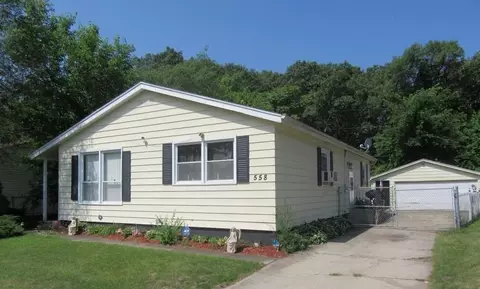 558 New Jersey St, Gary, IN 46403 photo 1