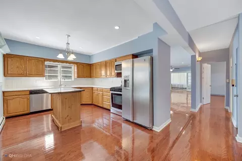 1641 Davis Ave, Whiting, IN 46394 photo 5