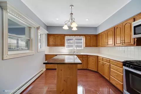 1641 Davis Ave, Whiting, IN 46394 photo 4