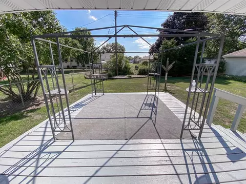 1109 Wright Ave, La Porte, IN 46350 photo 24