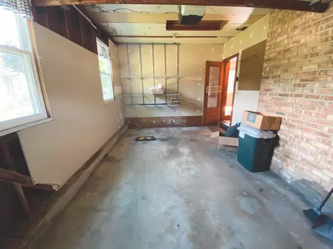 1109 Wright Ave, La Porte, IN 46350 photo 22