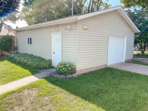 1109 Wright Ave, La Porte, IN 46350 photo 32