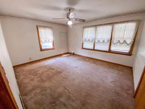 1109 Wright Ave, La Porte, IN 46350 photo 11