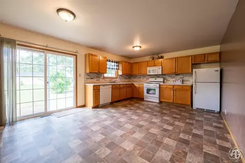 676 Dearborn Rd # -D, Valparaiso, IN 46385 photo 6