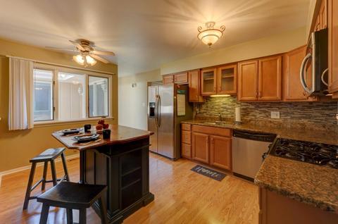 8827 Jackson Ct, Munster, IN 46321 photo 11