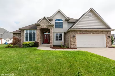 7158 E 107th Ct, Crown Point, IN 46307 photo 1