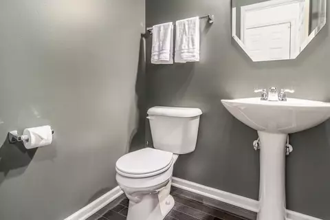 10398 Red Oak Dr, Saint John, IN 46373 photo 14