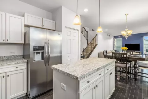 10398 Red Oak Dr, Saint John, IN 46373 photo 12