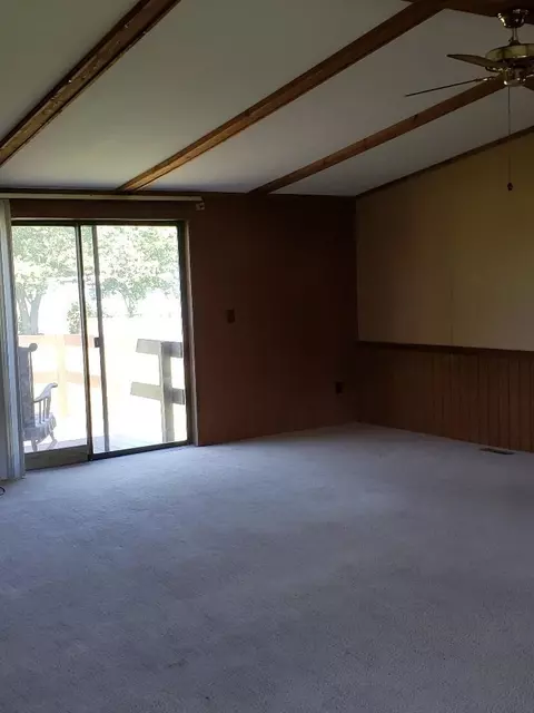 4272 Hawthorn Rd, Wheatfield, IN 46392 photo 6