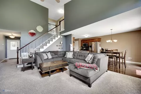 9773 Gettler St, Dyer, IN 46311 photo 2