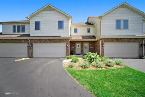 9773 Gettler St, Dyer, IN 46311 photo 1