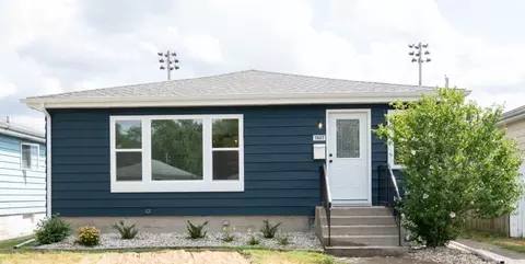 7607 Bertram Ave, Hammond, IN 46324 photo 1