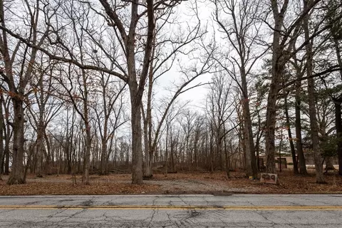 929 Baums Bridge Rd, Kouts, IN 46347 photo 3