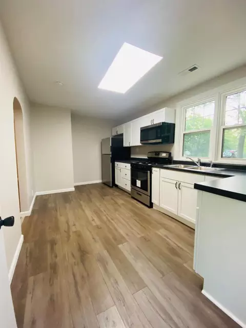 135 Hjelm Rd, Porter, IN 46304 photo 12